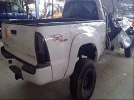 2007 TOYOTA TACOMA, WHITE, SR5, CREW, 4.0, AT,  4WD,   Z25163